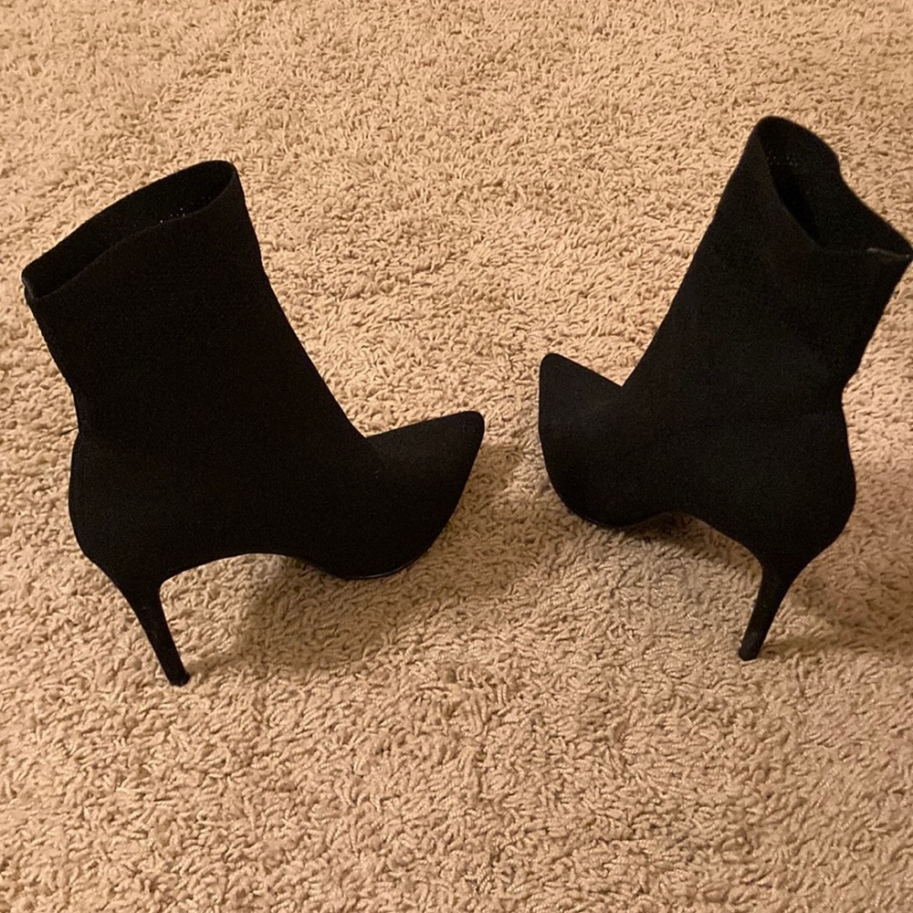 Black Steve Madden Sock boots!!!